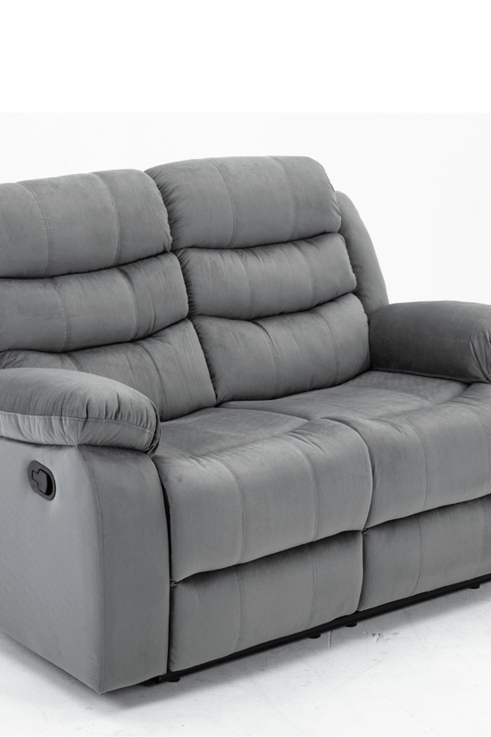 Power Reclining Loveseat with USB Port