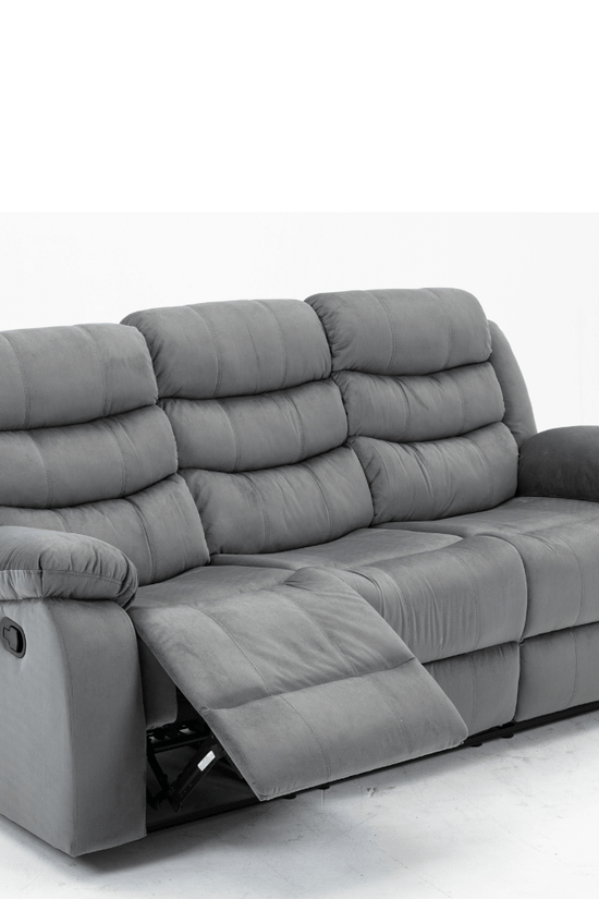 Power Reclining Loveseat with USB Port