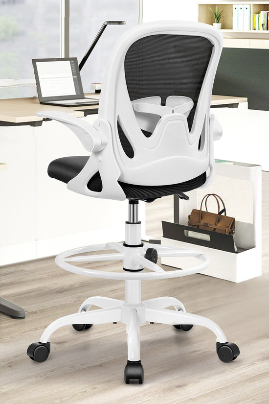 Ergonomischer Zeichenstuhl mit verstellbarem Fußring und hochklappbaren Armlehnen 934Z